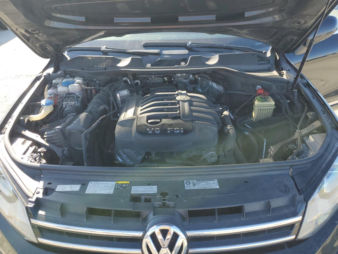 2014 Volkswagen Touareg V6 VIN: WVGEF9BP3ED007913 Lot: 83877985