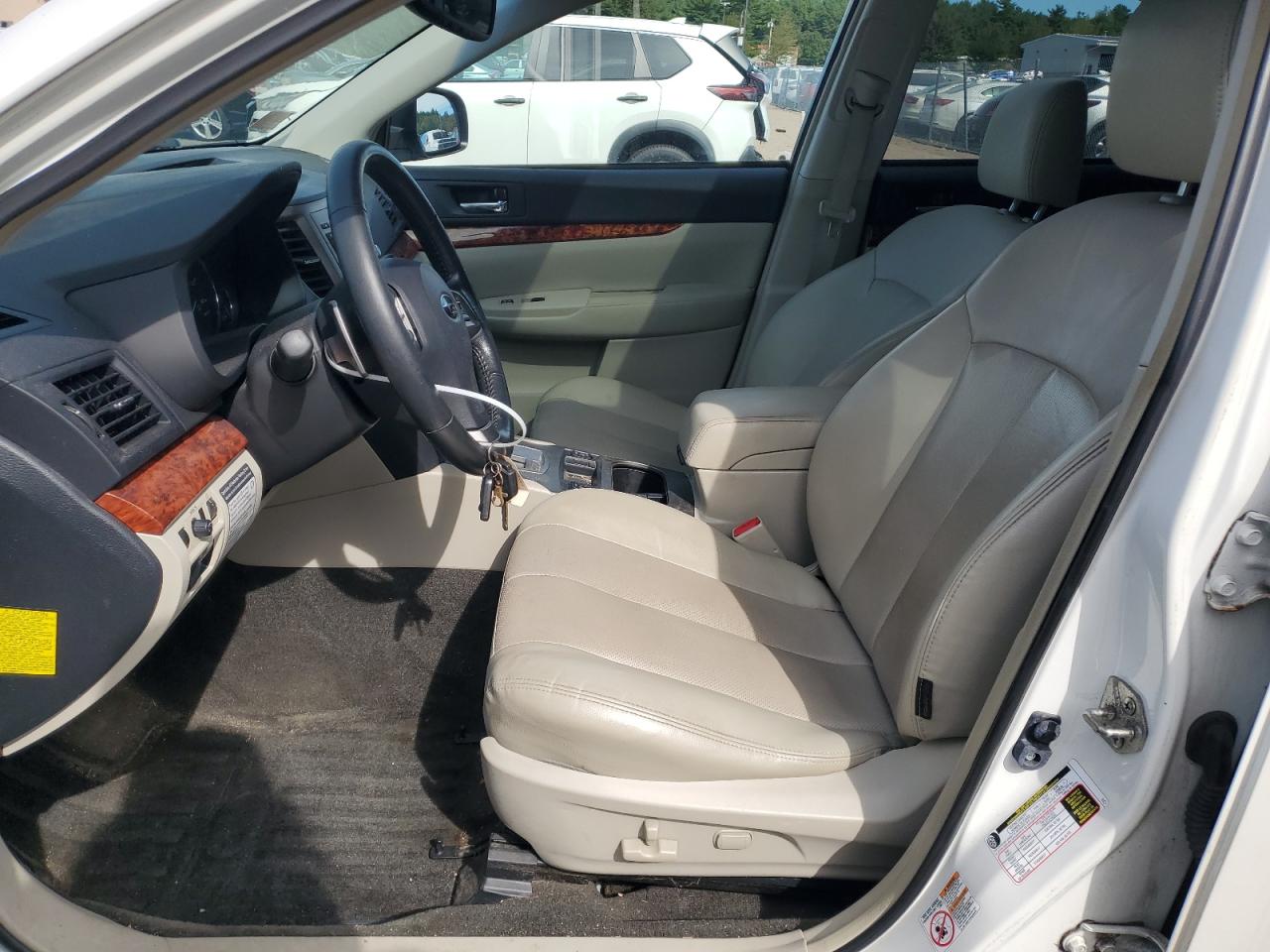 2012 Subaru Outback 2.5I Limited VIN: 4S4BRBKC0C3216589 Lot: 81300135