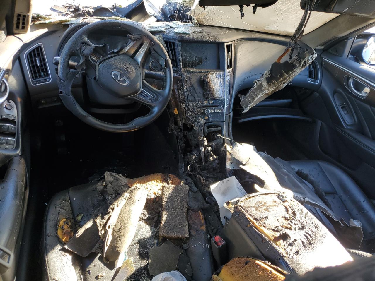 2018 Infiniti Q50 Luxe VIN: JN1EV7AP3JM358797 Lot: 72091545