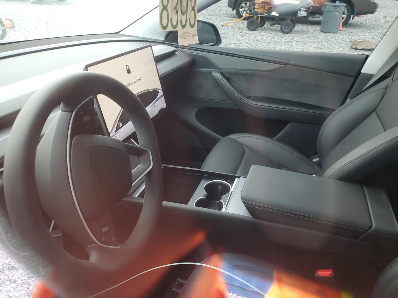 2026 Tesla Model Y VIN: 7SAYGDEE4TA397065 Lot: 81117375