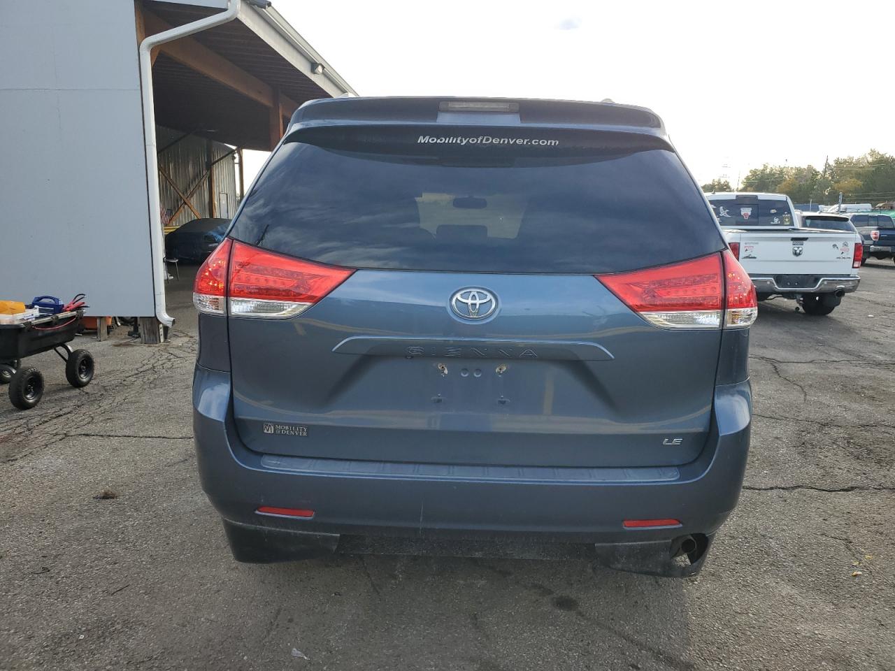 2013 Toyota Sienna Le VIN: 5TDKK3DC8DS356949 Lot: 81519925