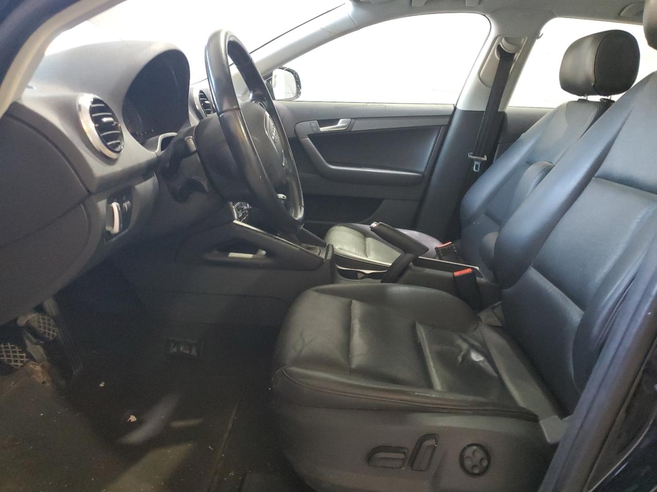 2013 Audi A3 Premium VIN: WAUFEAFM2DA010828 Lot: 80994005