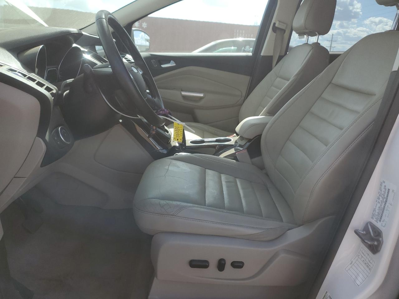 2016 Ford Escape Titanium VIN: 1FMCU9J91GUC90640 Lot: 81405985