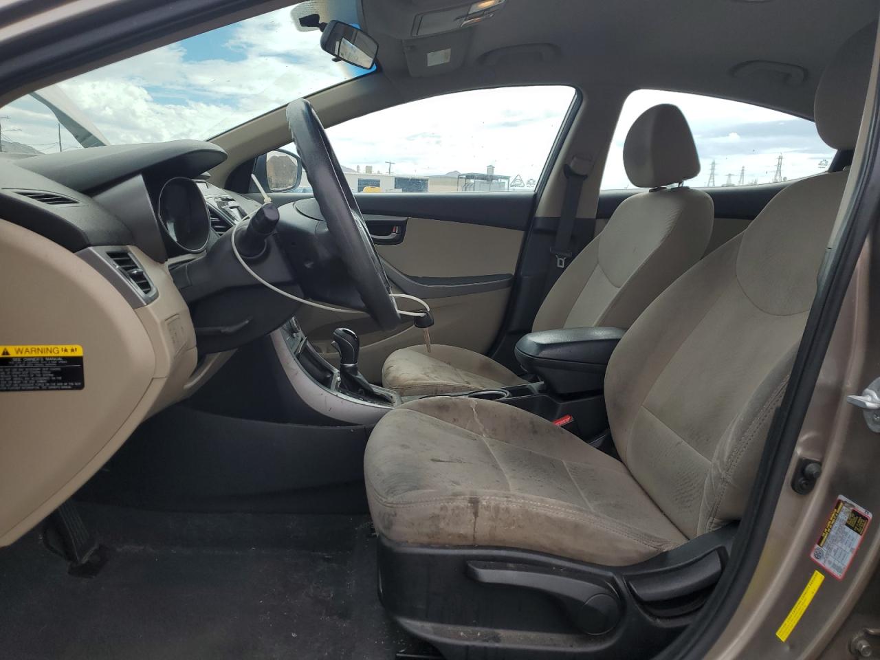 2014 Hyundai Elantra Se VIN: 5NPDH4AE8EH528701 Lot: 81160935