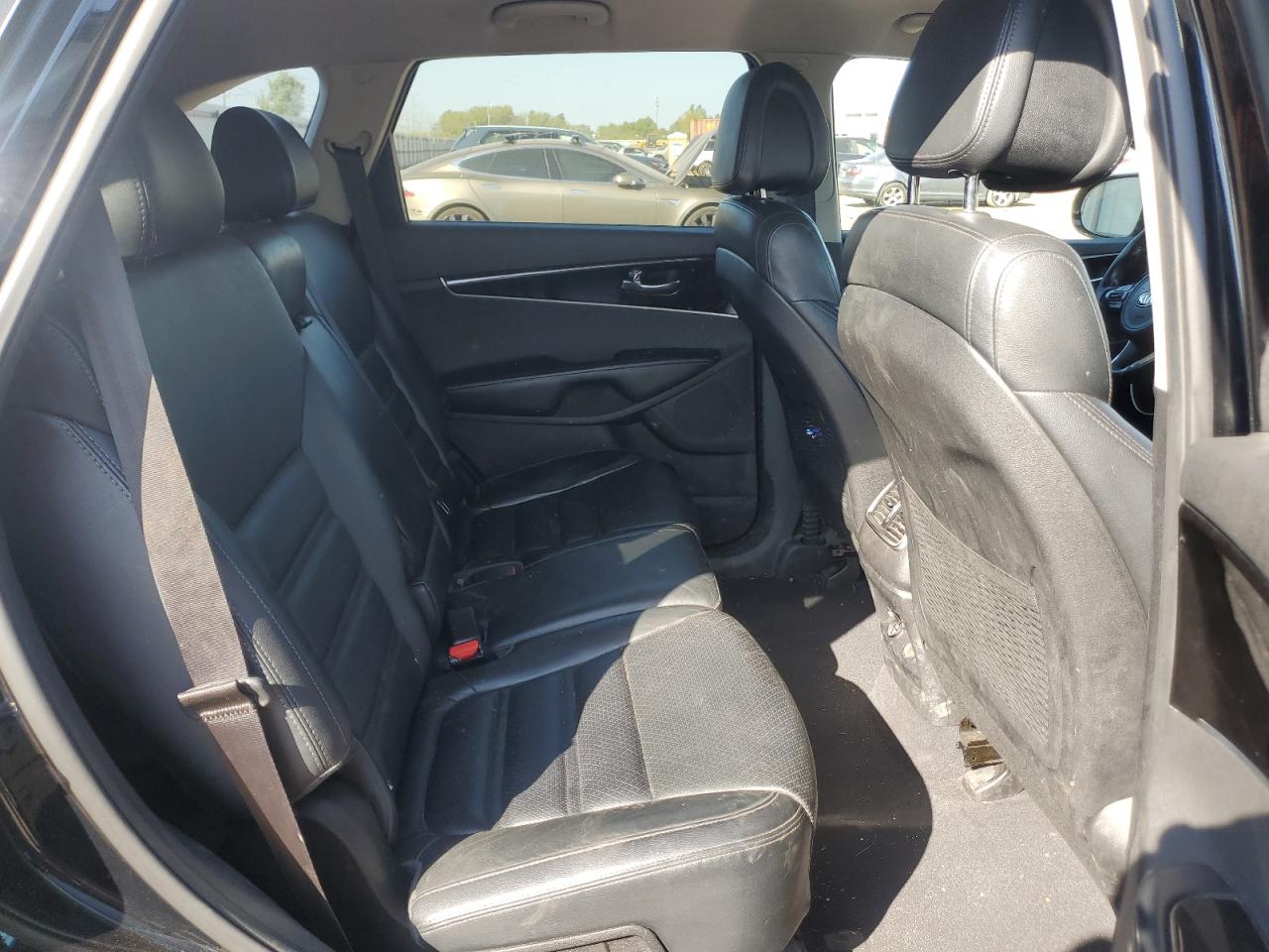 2016 Kia Sorento Ex VIN: 5XYPHDA56GG180548 Lot: 81861845