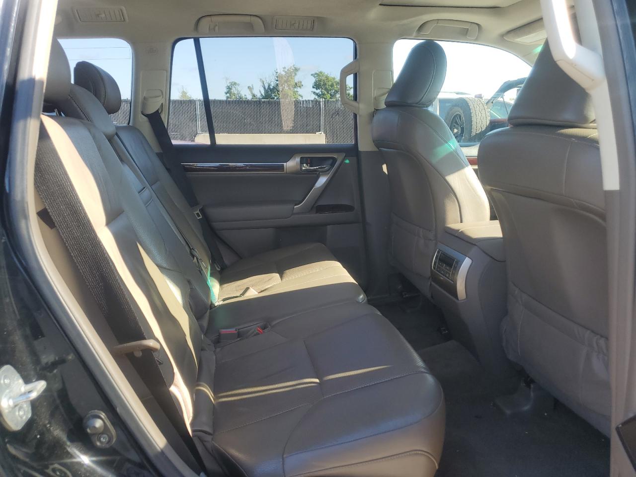 2015 Lexus Gx 460 VIN: JTJBM7FX8F5095295 Lot: 84206085