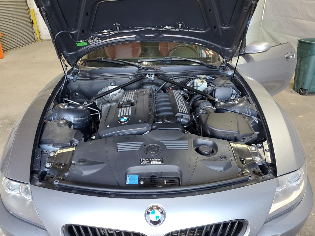 I (E85/E86) I (E85/E86)