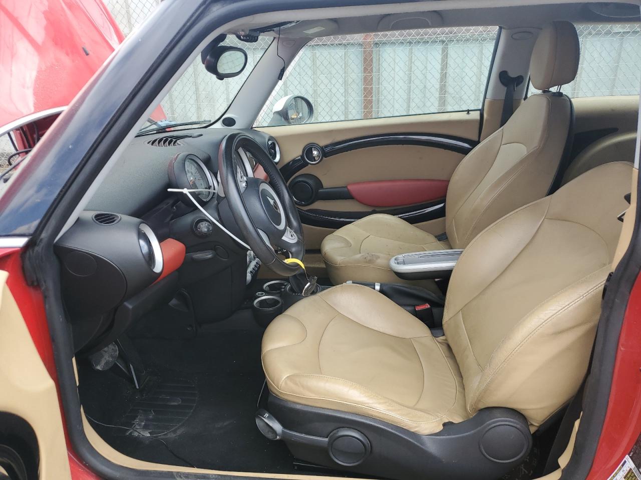 2008 Mini Cooper VIN: WMWMF33518TT59275 Lot: 81891725