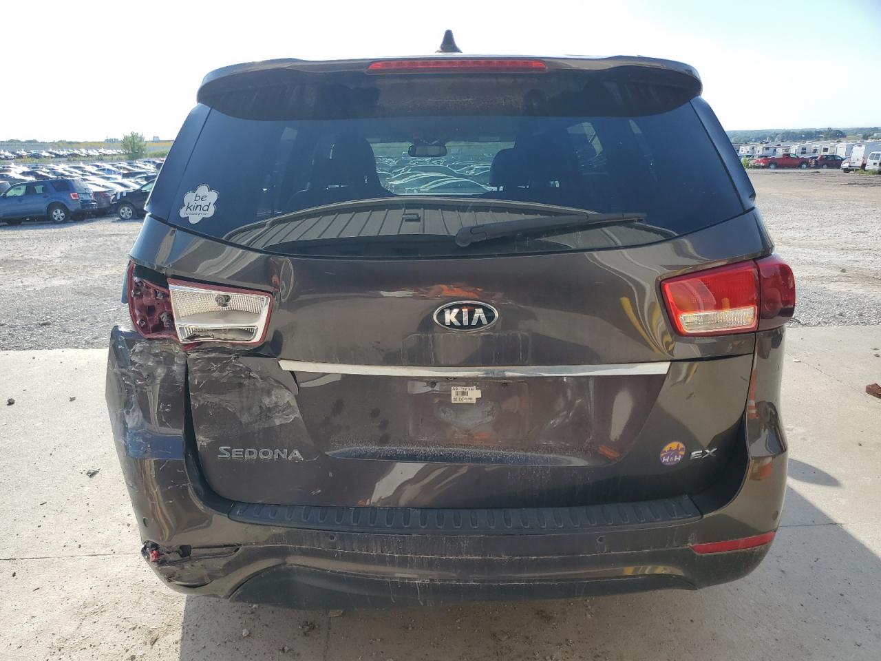 2016 Kia Sedona Ex VIN: KNDMC5C17G6121853 Lot: 70899235