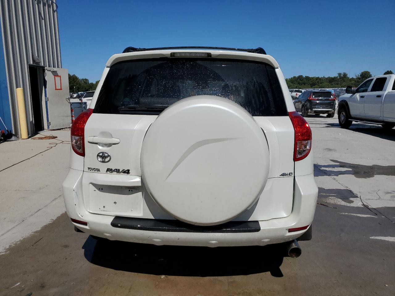 2008 Toyota Rav4 Limited VIN: JTMBK34V685060180 Lot: 71750135