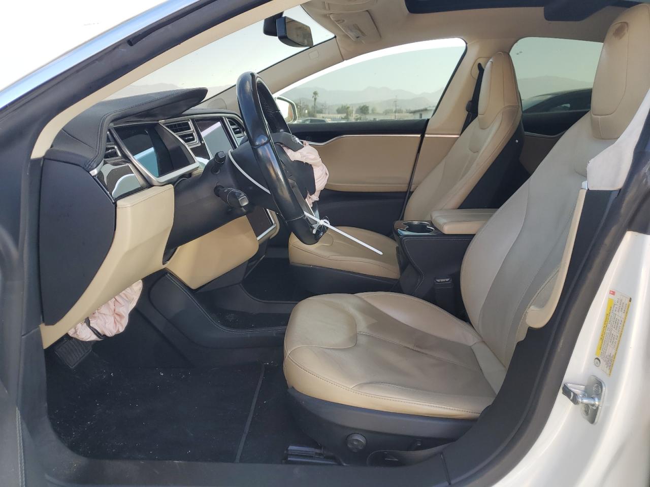 2013 Tesla Model S VIN: 5YJSA1CN6DFP27413 Lot: 70700425