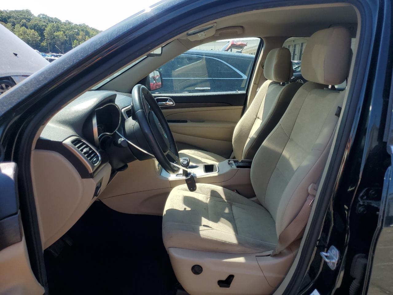 2014 Jeep Grand Cherokee Laredo VIN: 1C4RJFAG6EC446825 Lot: 80561985