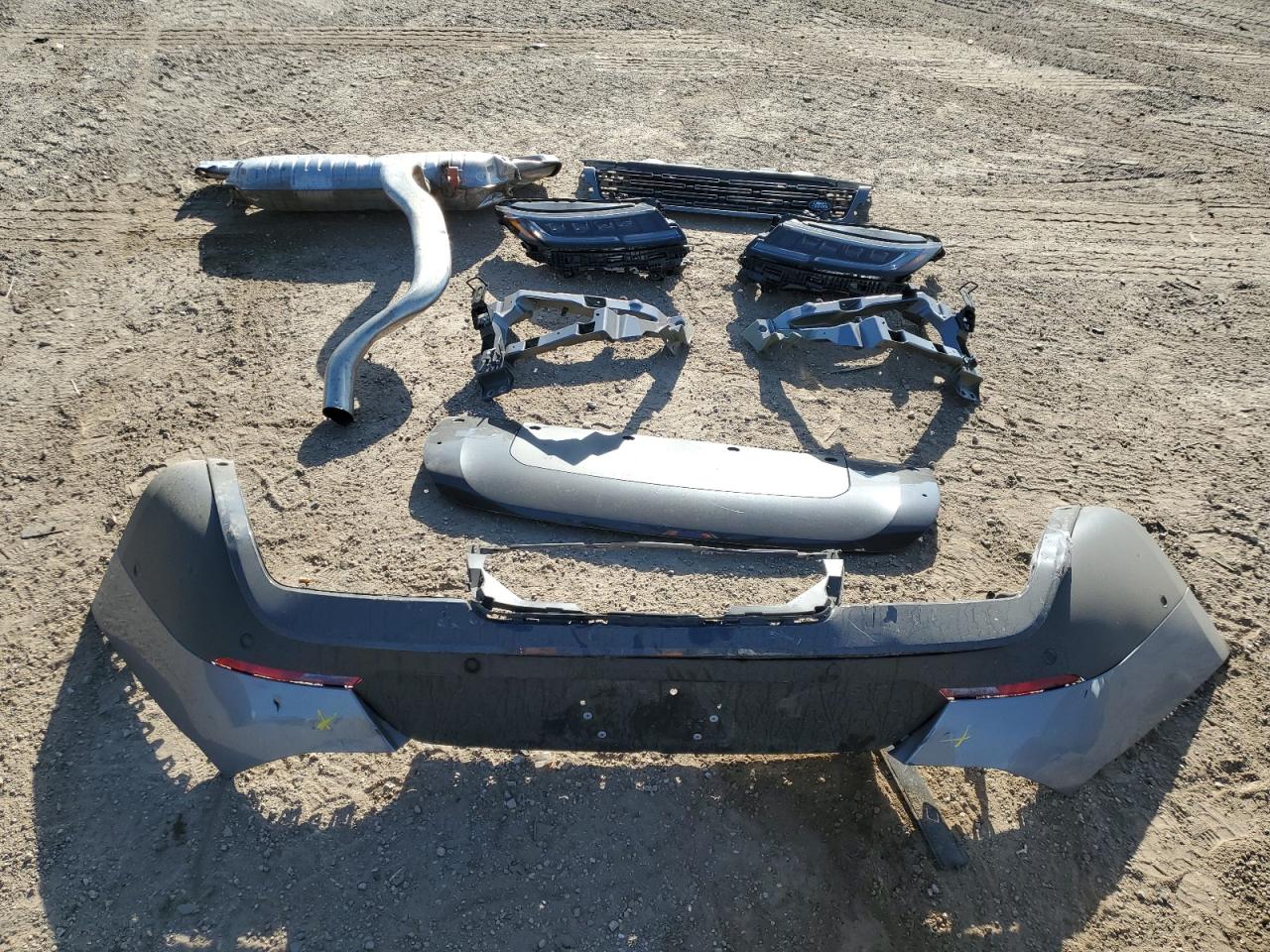 2025 Land Rover Range Rover Sport Se VIN: SAL1P9EU8SA469357 Lot: 84011765