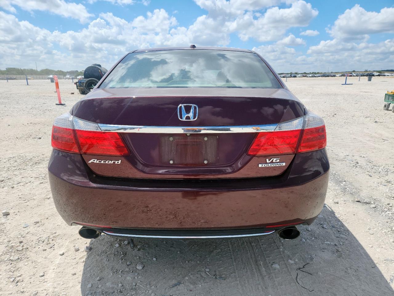 2015 Honda Accord Touring VIN: 1HGCR3F96FA025368 Lot: 83752365