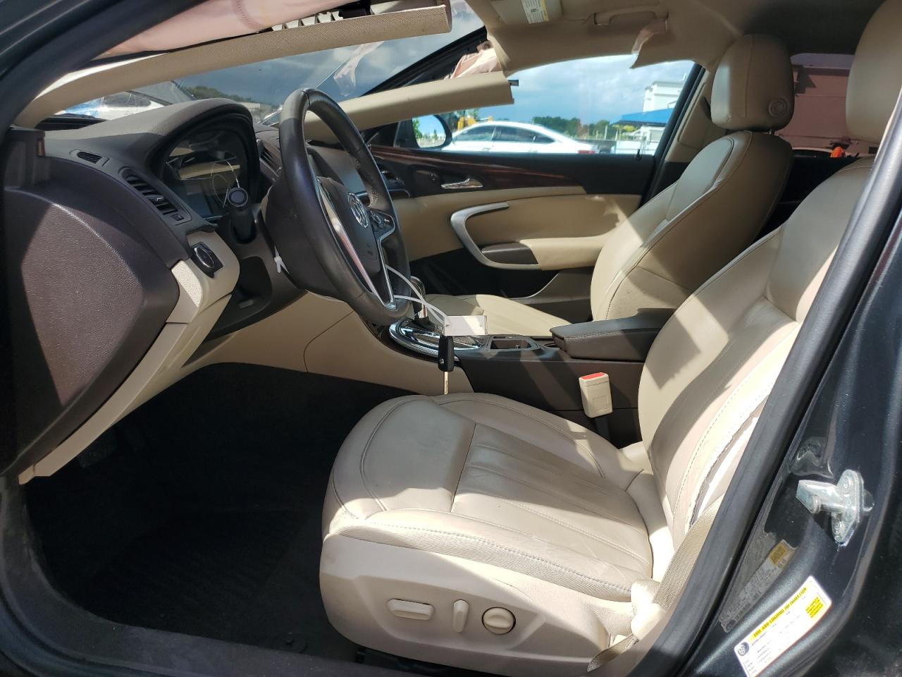2015 Buick Regal VIN: 2G4GK5EX2F9282633 Lot: 84392575