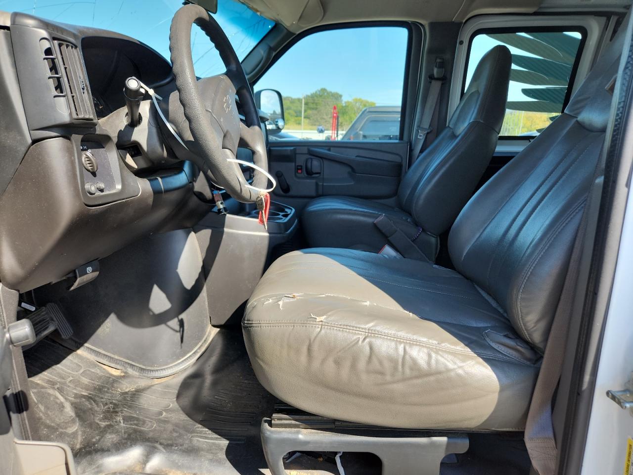 2006 Chevrolet Express G2500 VIN: 1GCGG29U261127766 Lot: 80054465