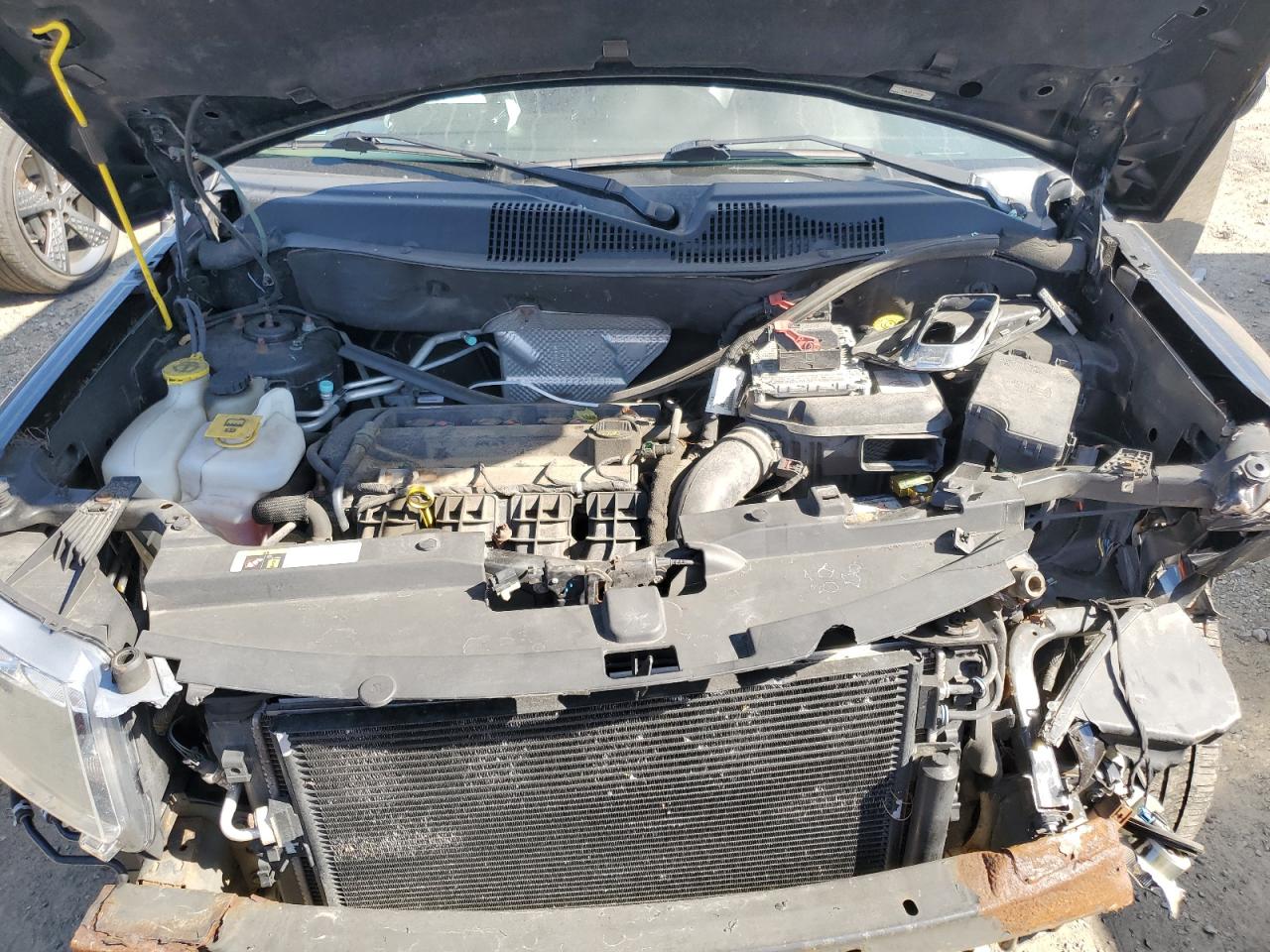 2016 Jeep Compass Latitude VIN: 1C4NJCEA1GD801707 Lot: 92503965