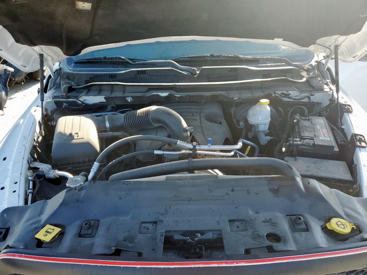 2015 Ram 1500 St VIN: 1C6RR7FT0FS751630 Lot: 84196435