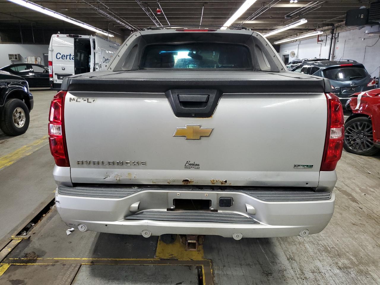 2011 Chevrolet Avalanche Lt VIN: 3GNTKFE30BG380671 Lot: 83938835
