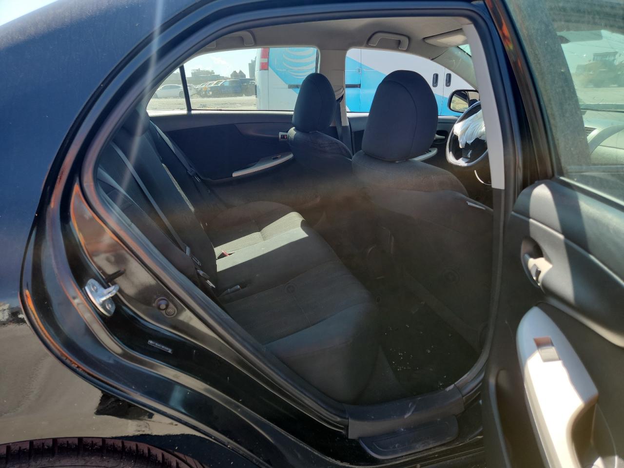 2011 Toyota Corolla Base VIN: 2T1BU4EE9BC698769 Lot: 81155745