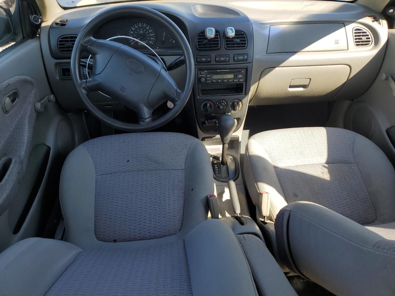 2001 Kia Rio VIN: KNADC123316063031 Lot: 81620495