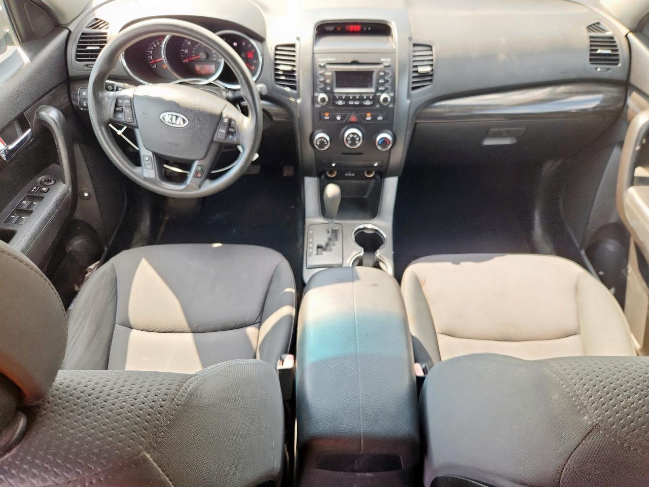 2012 Kia Sorento Base VIN: 5XYKTCA65CG195144 Lot: 80745045