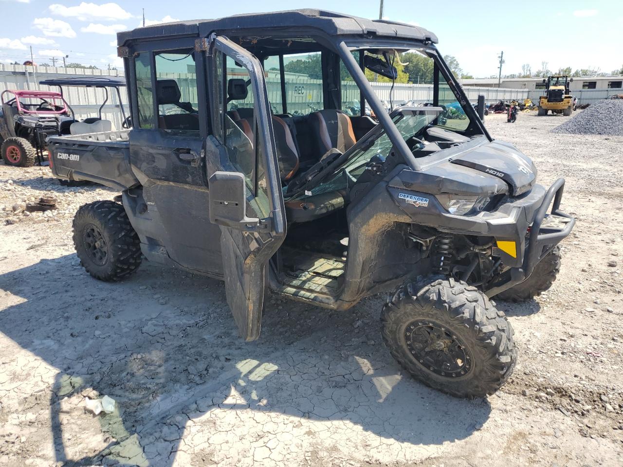 CAN-AM ATV 2022. Lot# 70933855. VIN 3JBUUAX41NK008938. Photo 1