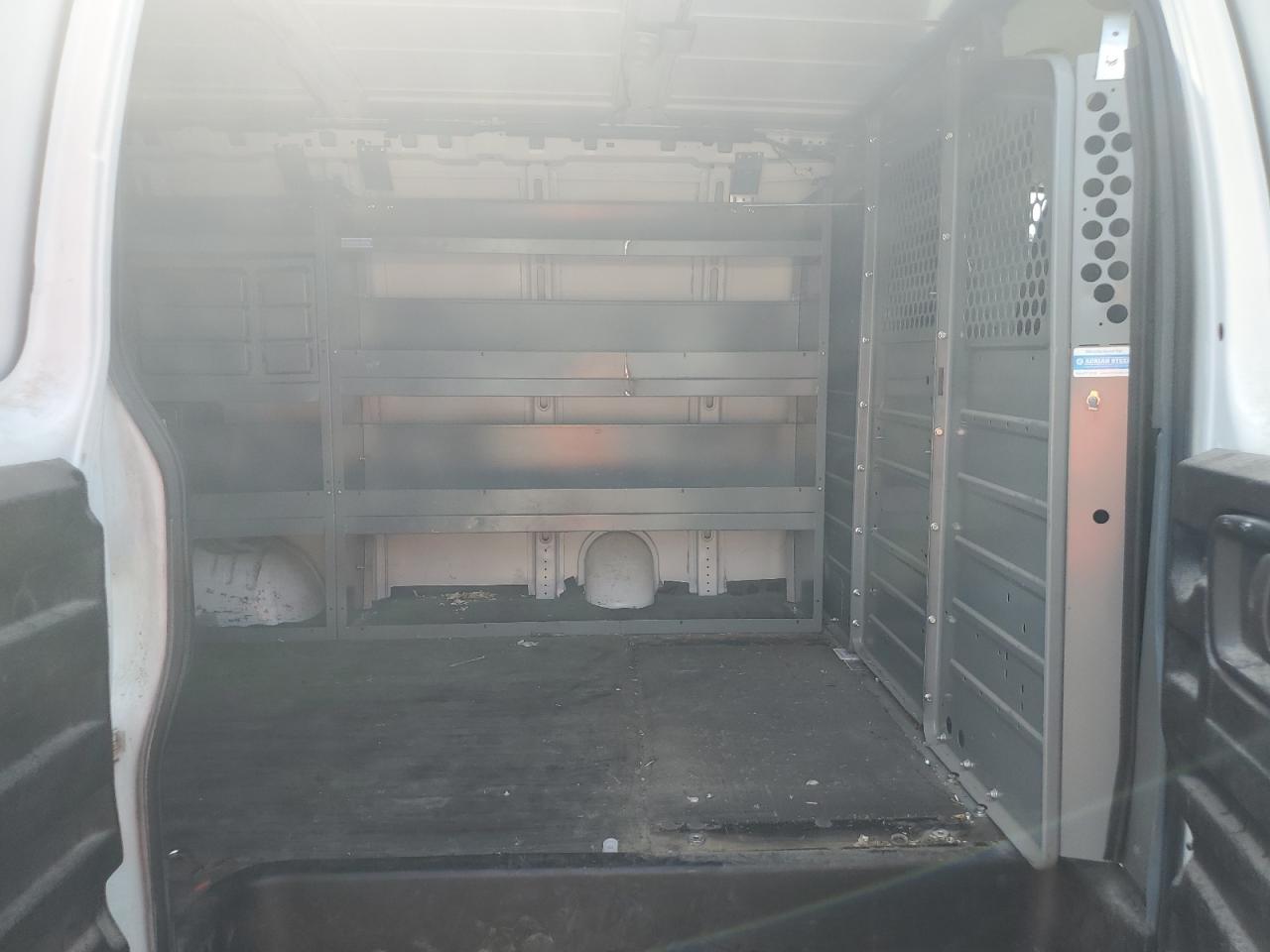 2017 GMC Savana G2500 VIN: 1GTW7AFGXH1292018 Lot: 80671765