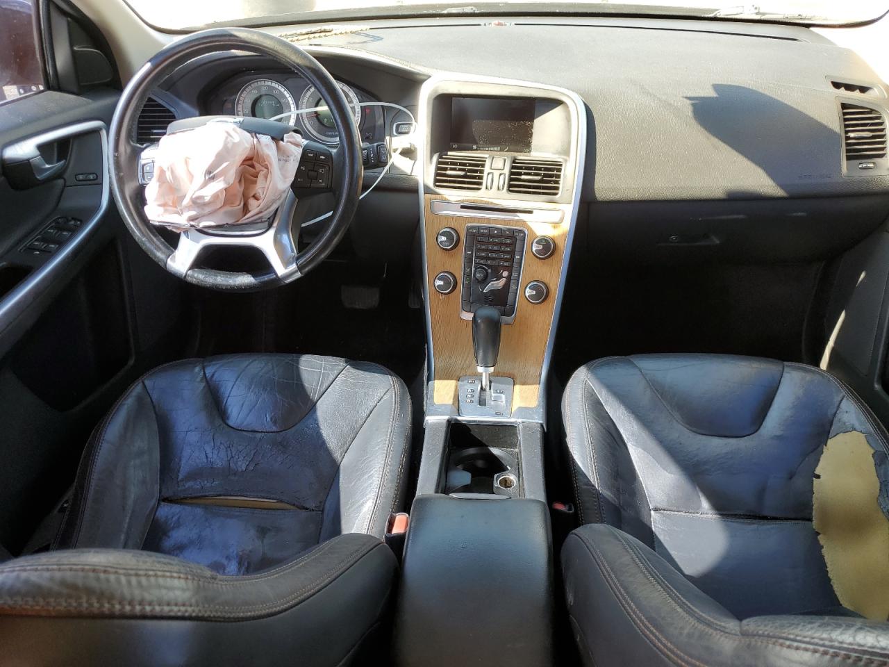 2011 Volvo Xc60 3.2 VIN: YV4940DLXB2198221 Lot: 81815025