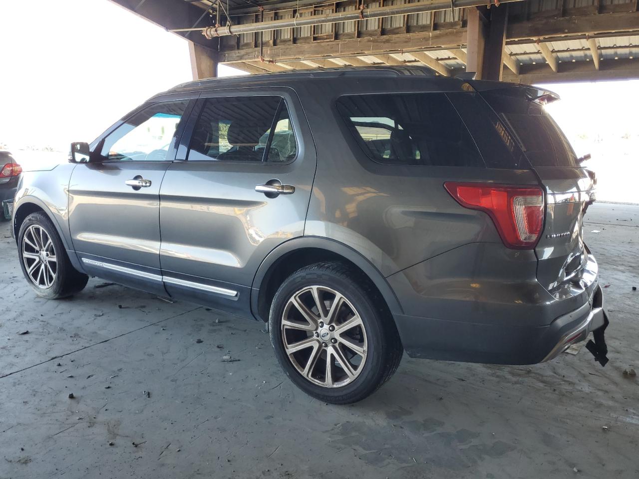 2016 Ford Explorer Limited 1FM5K8F85GGC13518 photo #3