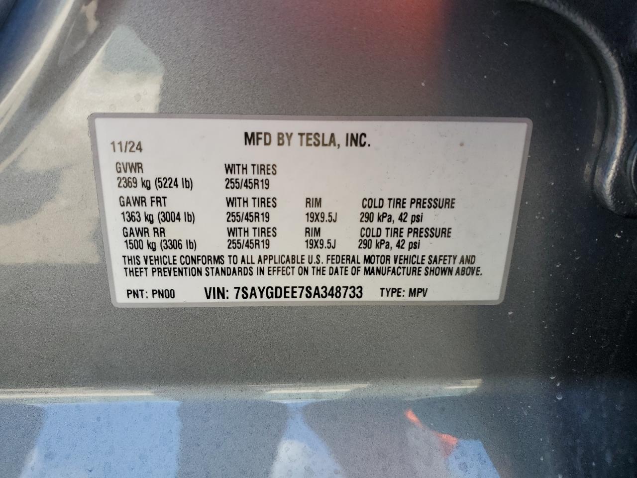 2025 Tesla Model Y VIN: 7SAYGDEE7SA348733 Lot: 70405155