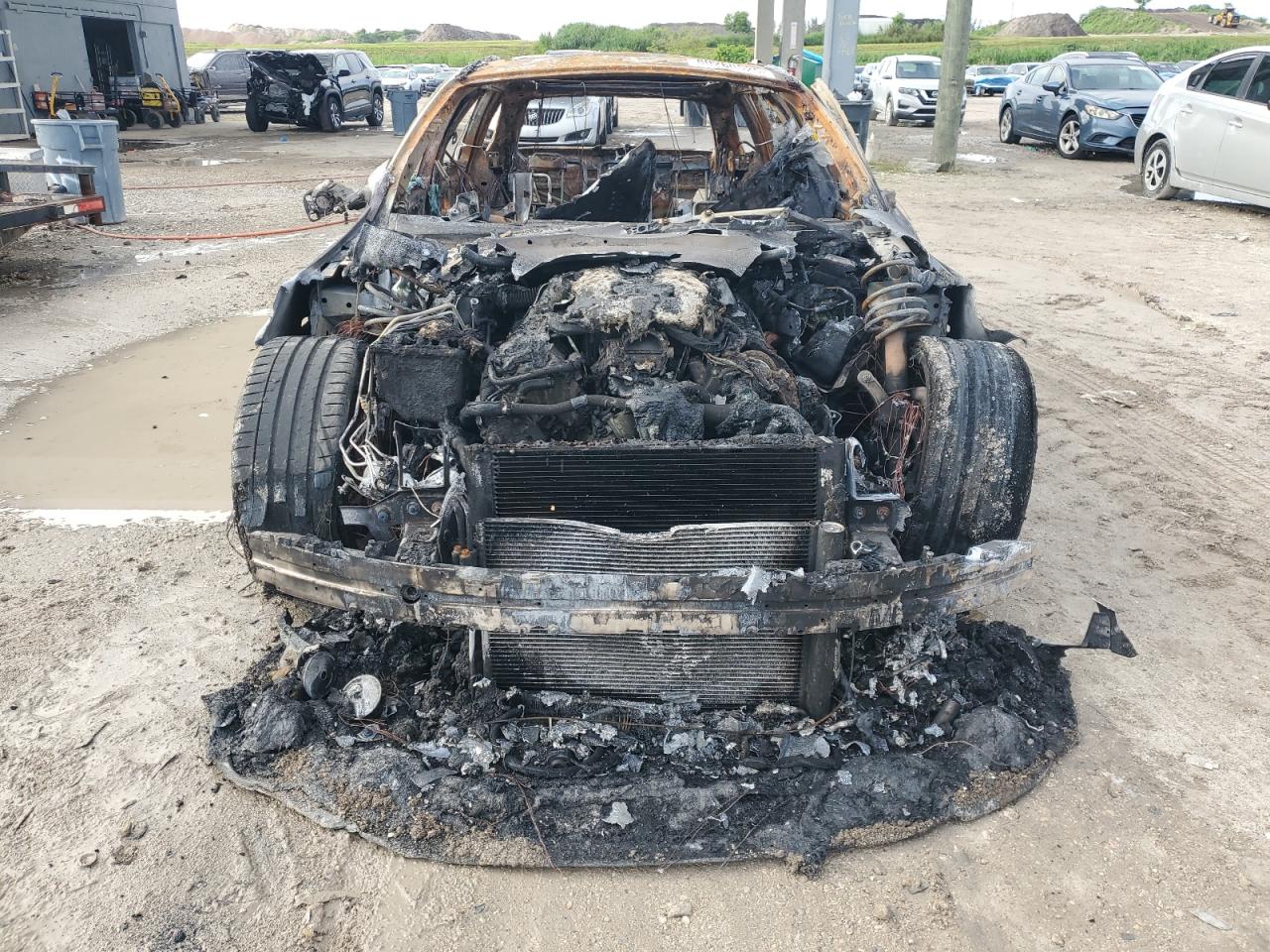 Фото: WBAPT73518CX01238