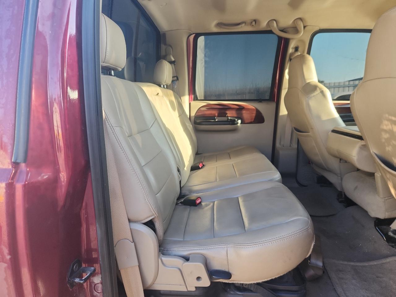 2005 Ford F350 Srw Super Duty VIN: 1FTWW31P05EA95000 Lot: 81824345