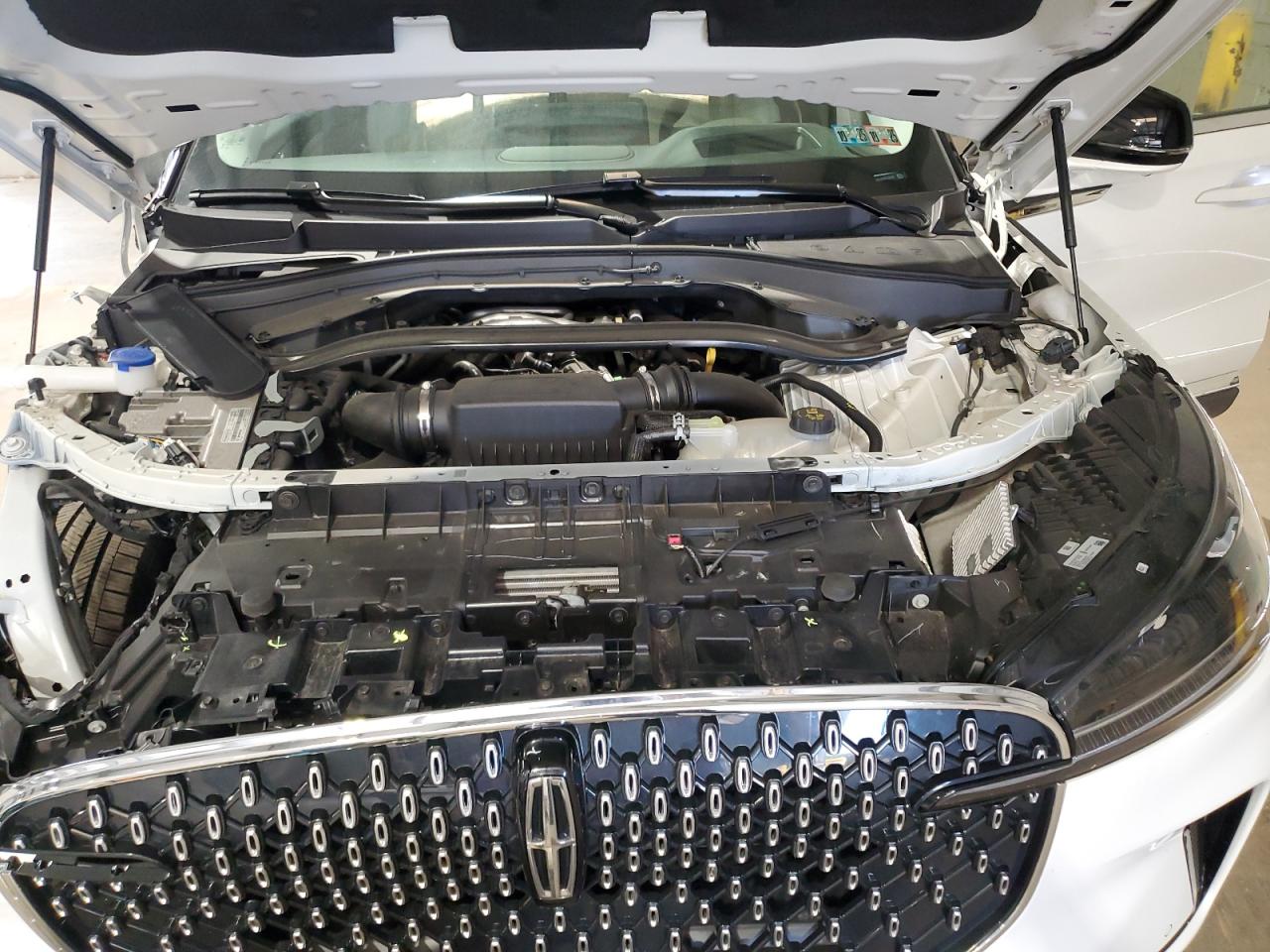 2025 Lincoln Aviator Reserve VIN: 5LM5J7XC6SGL03136 Lot: 71854445