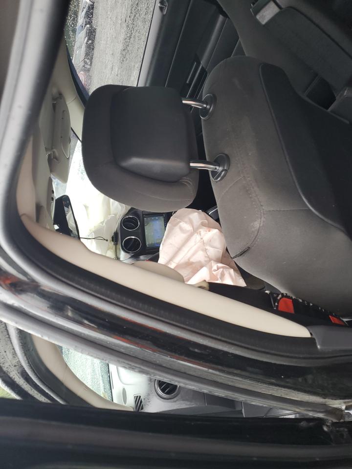 2016 Jeep Compass Sport VIN: 1C4NJDBB5GD713326 Lot: 81913625