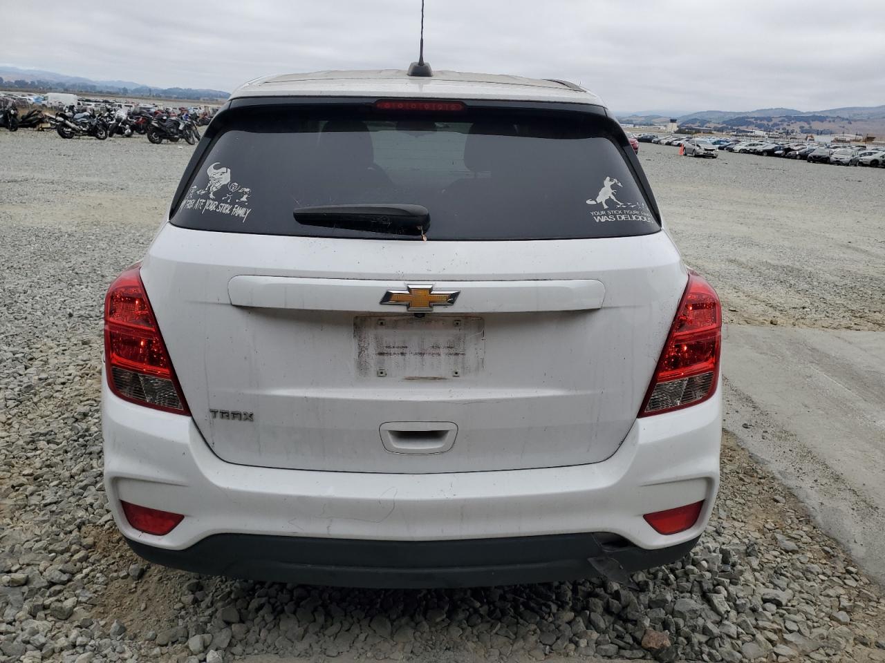 2020 Chevrolet Trax Ls VIN: KL7CJKSBXLB317696 Lot: 71651335