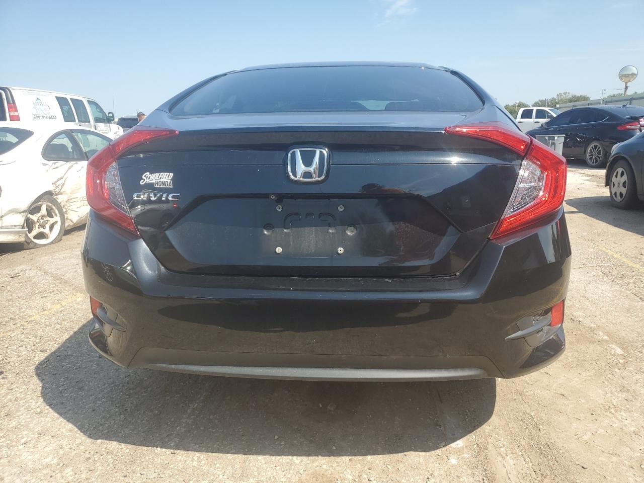 2018 Honda Civic Lx VIN: 2HGFC2F50JH505020 Lot: 72045685