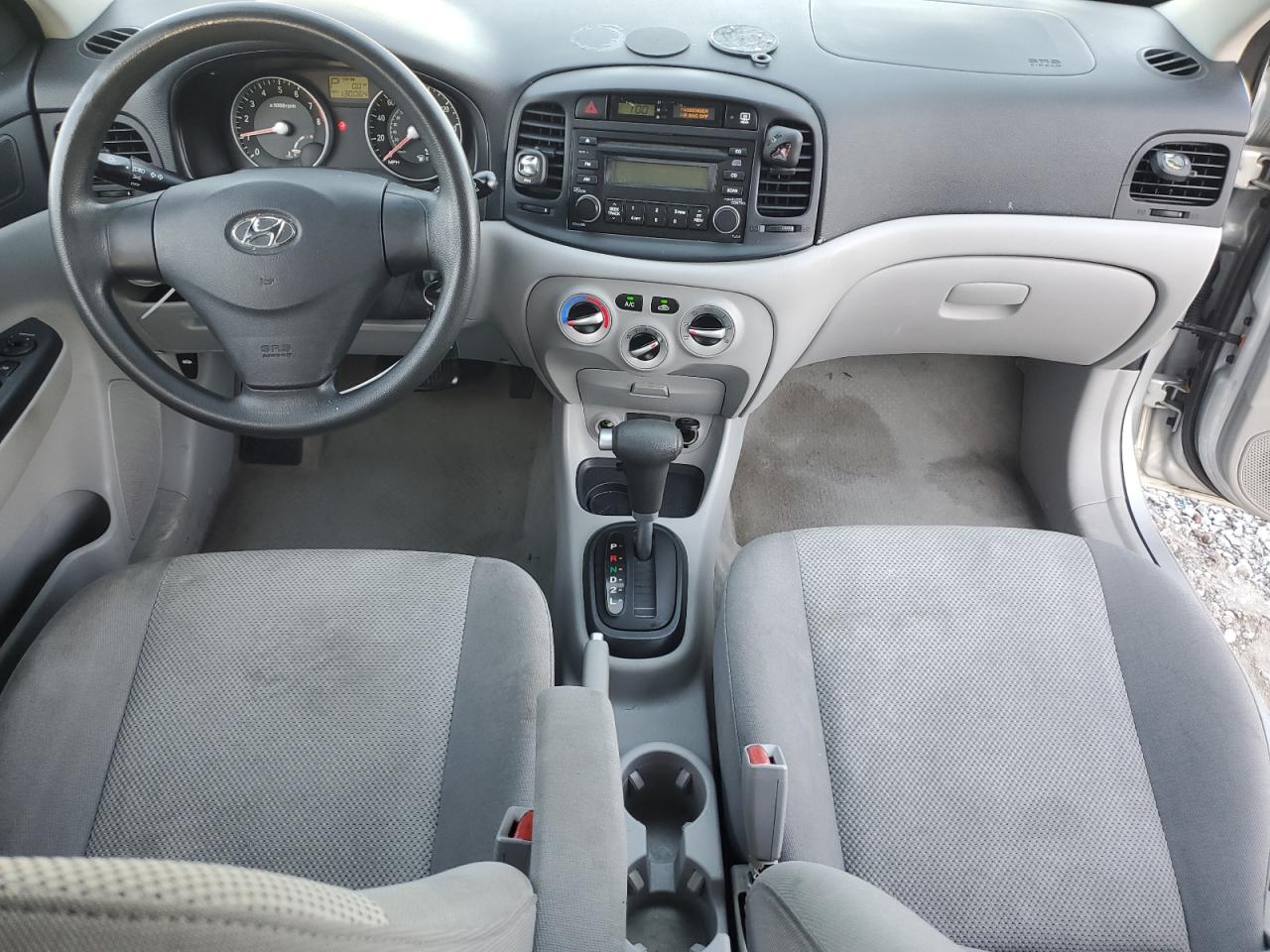2007 Hyundai Accent Gls VIN: KMHCN46C57U143211 Lot: 82157425