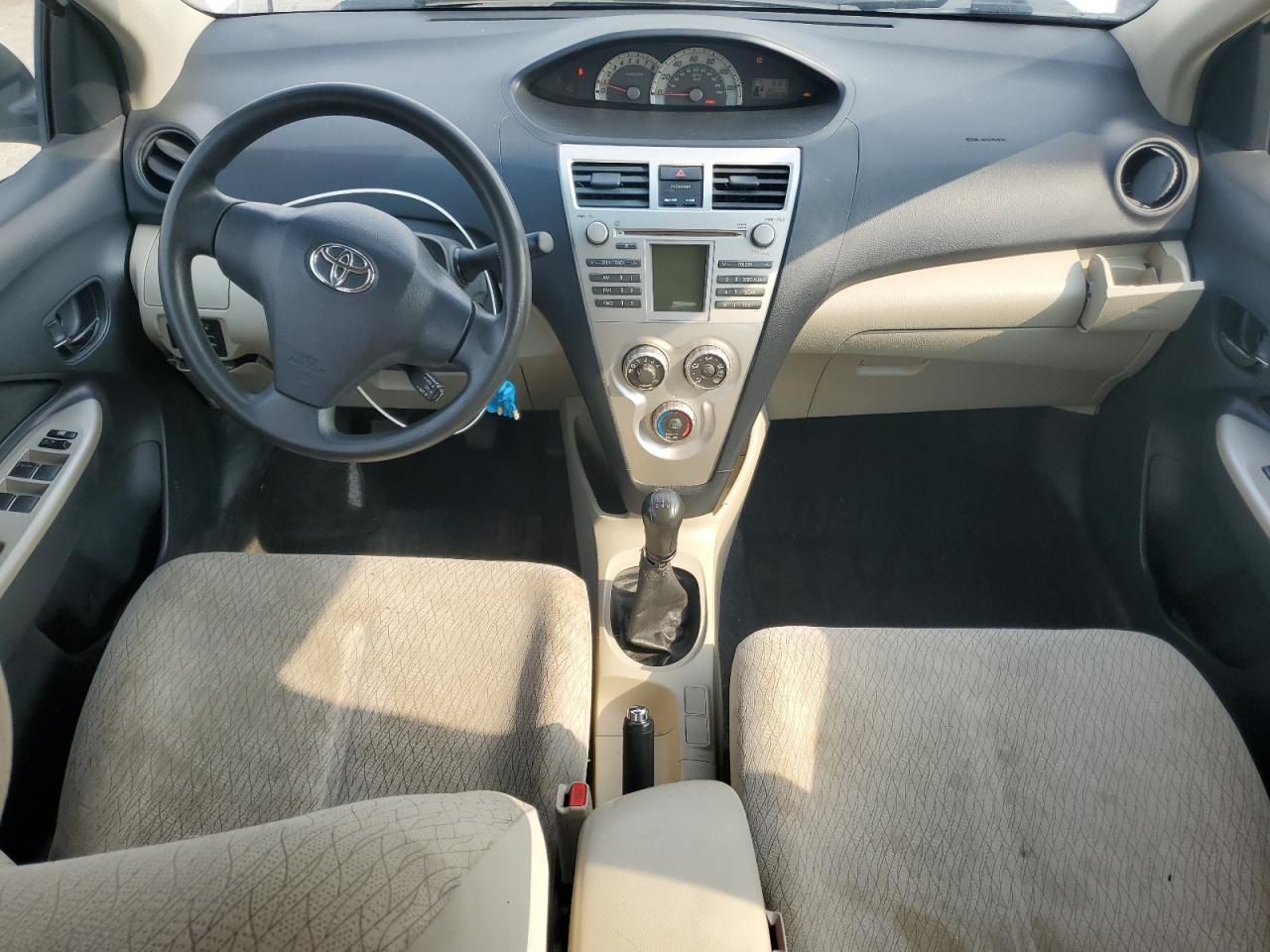 2008 Toyota Yaris VIN: JTDBT923881226837 Lot: 82045385