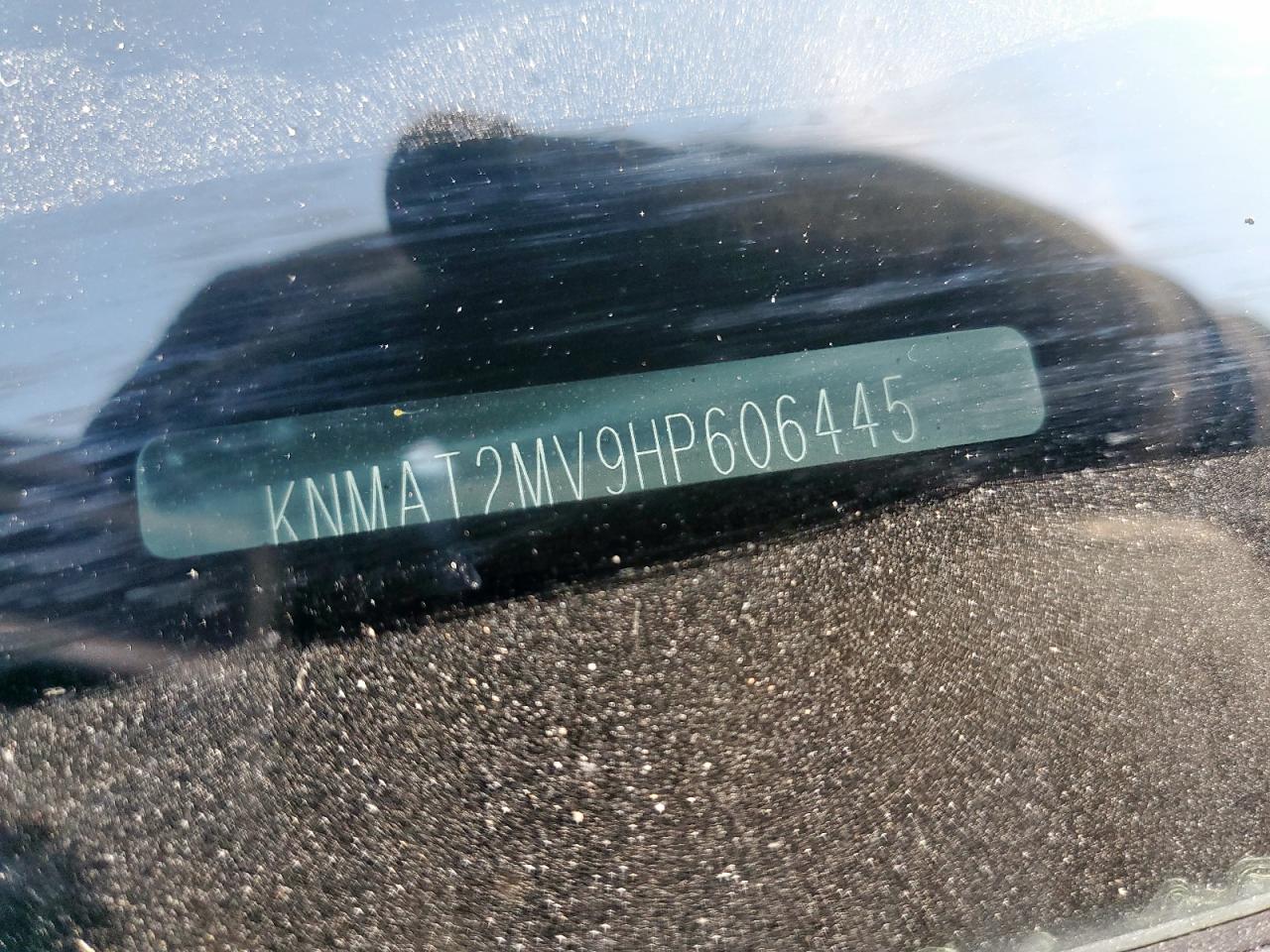 2017 Nissan Rogue S VIN: KNMAT2MV9HP606445 Lot: 83761695