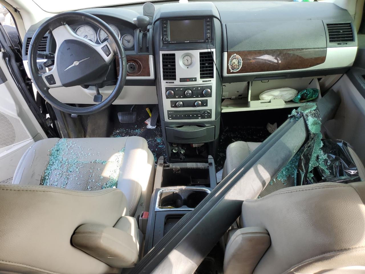 2010 Chrysler Town & Country Touring Plus VIN: 2A4RR8DX2AR374341 Lot: 71533245