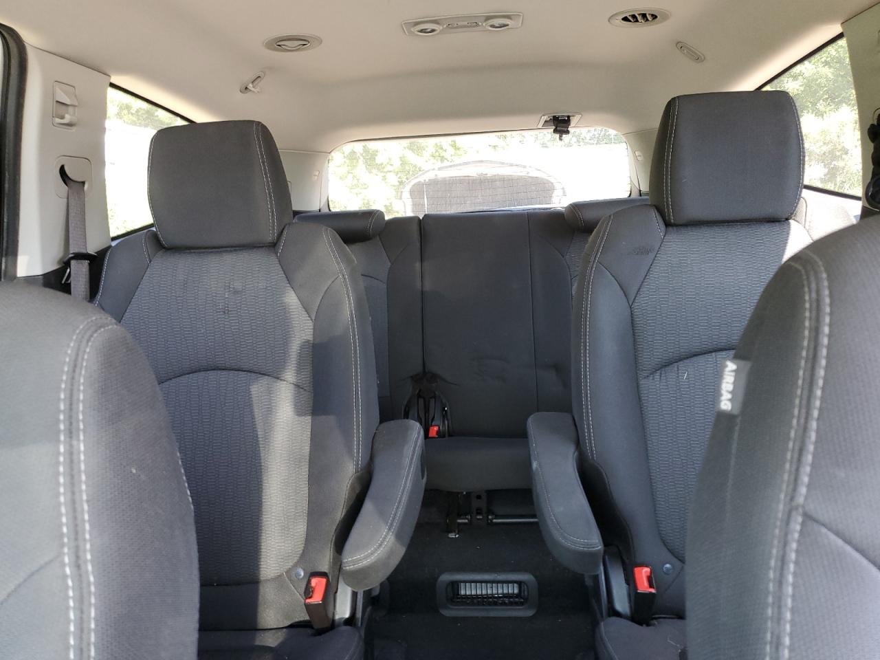 2014 Chevrolet Traverse Lt VIN: 1GNKRGKD7EJ212071 Lot: 70521215