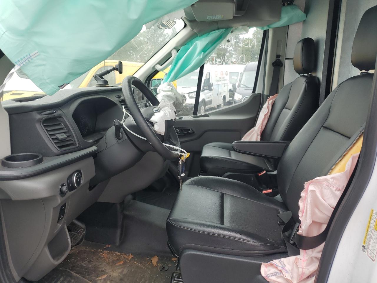 2022 Ford Transit T-250 VIN: 1FTBR1X8XNKA72481 Lot: 81502665