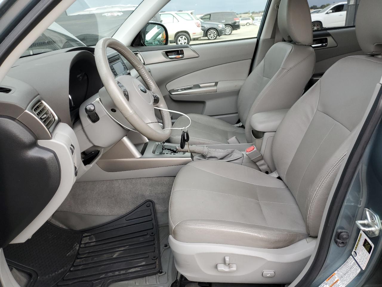 2010 Subaru Forester 2.5X Limited VIN: JF2SH6DC5AH908134 Lot: 81857895