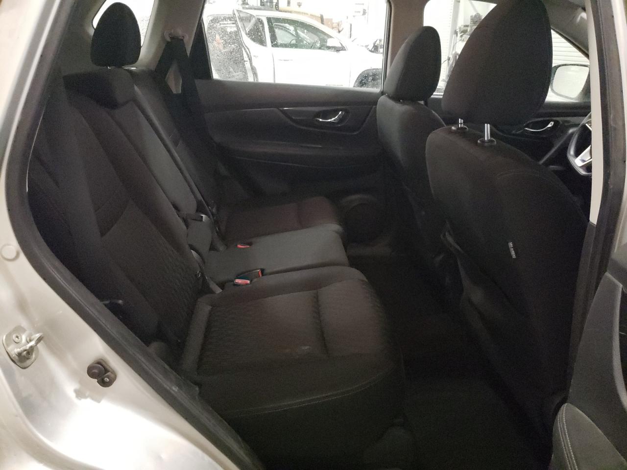 2018 Nissan Rogue S VIN: KNMAT2MV9JP509980 Lot: 71855875