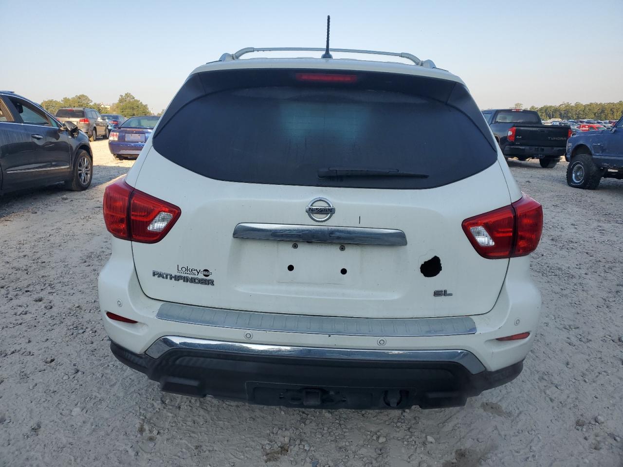 2017 Nissan Pathfinder S VIN: 5N1DR2MN0HC606798 Lot: 71788085