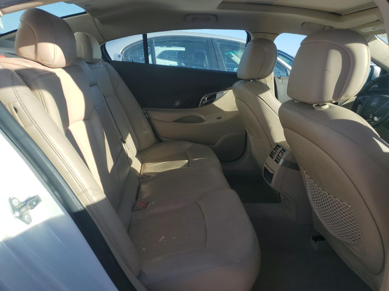 2010 Buick Lacrosse Cxl VIN: 1G4GD5EG8AF305830 Lot: 81139375