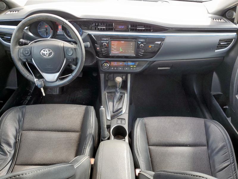  TOYOTA COROLLA 2016 Красный
