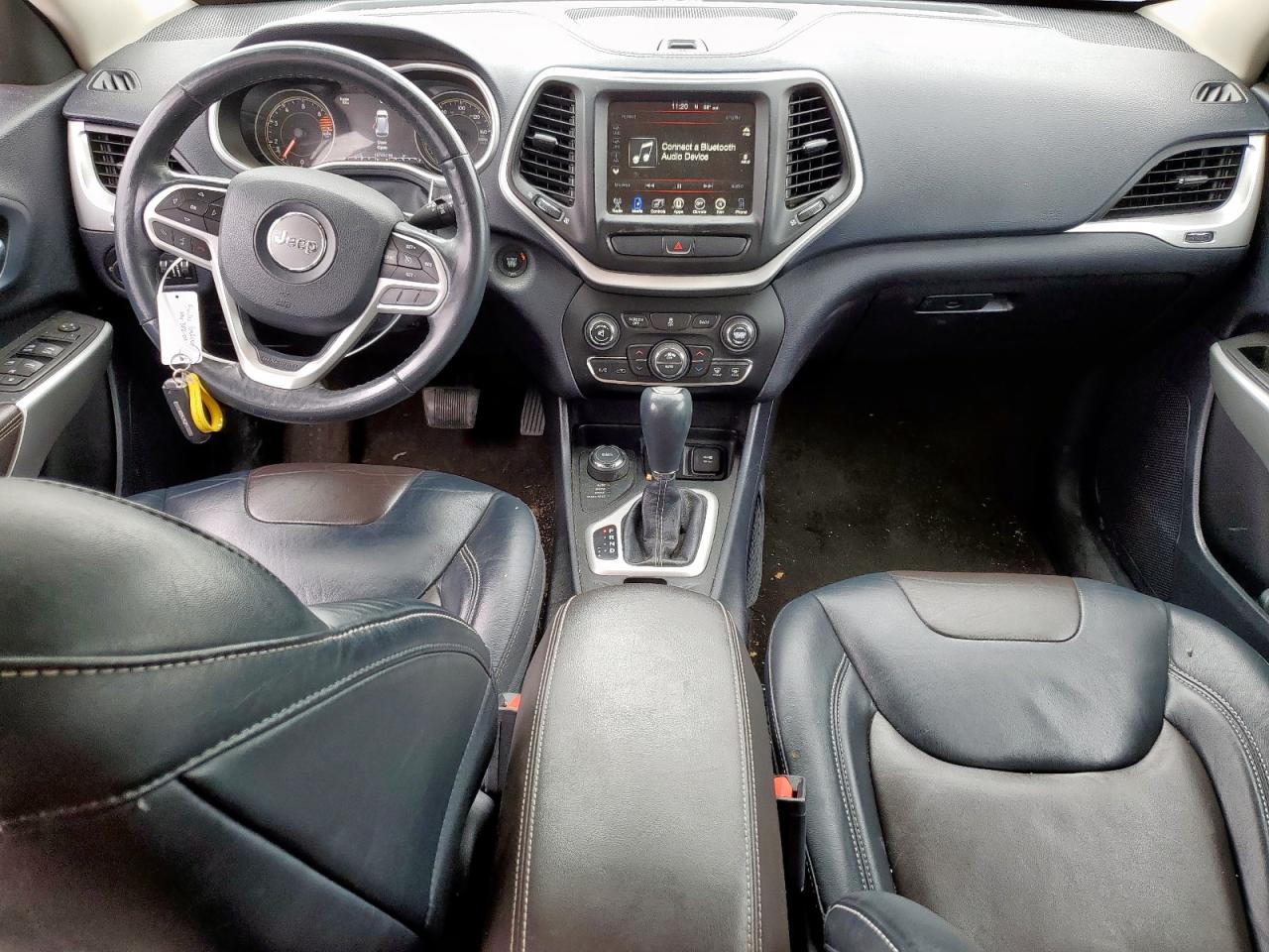 2017 Jeep Cherokee Limited VIN: 1C4PJMDB3HW656104 Lot: 83956965