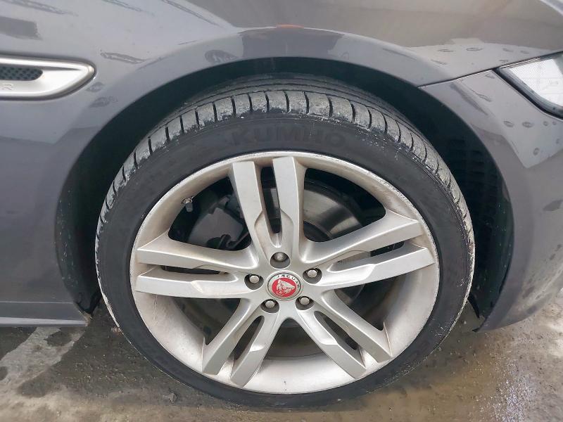 2017 JAGUAR XE R-SPORT D AWD AUTO 2.0D [180] R-SPORT 4DR AUTO AWD